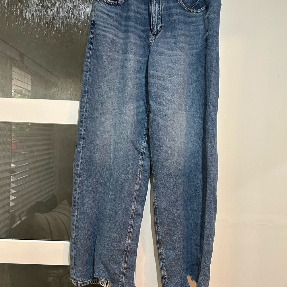 American Eagle Outfitters High Rise Blue Jeans